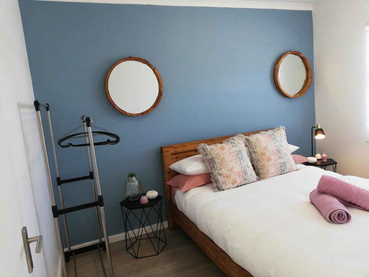 Coral Sands On Muizenberg Apartment Ngoại thất bức ảnh